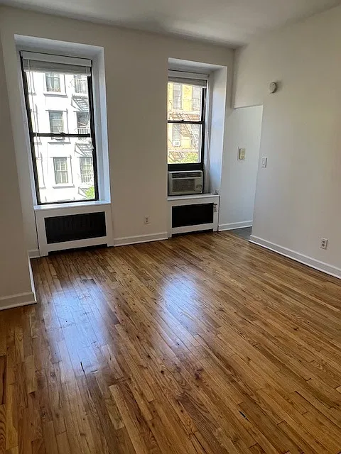 222 West 15th Street — Photo 3
