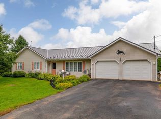 70 E Suffolk Road Ext, Suffolk, PE C1C 0G6