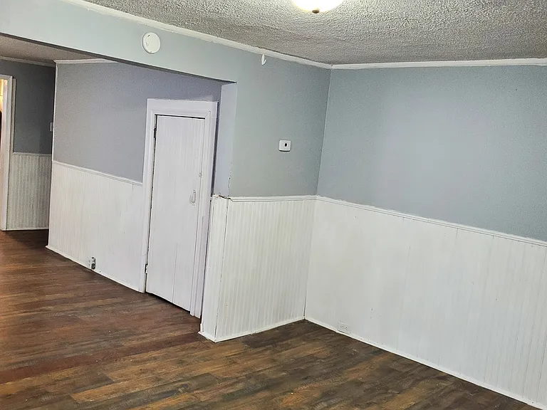 134 Blair St — Photo 7