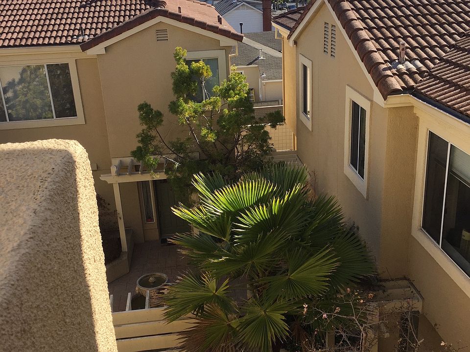 1st image of 88 17th Ave Unit 301