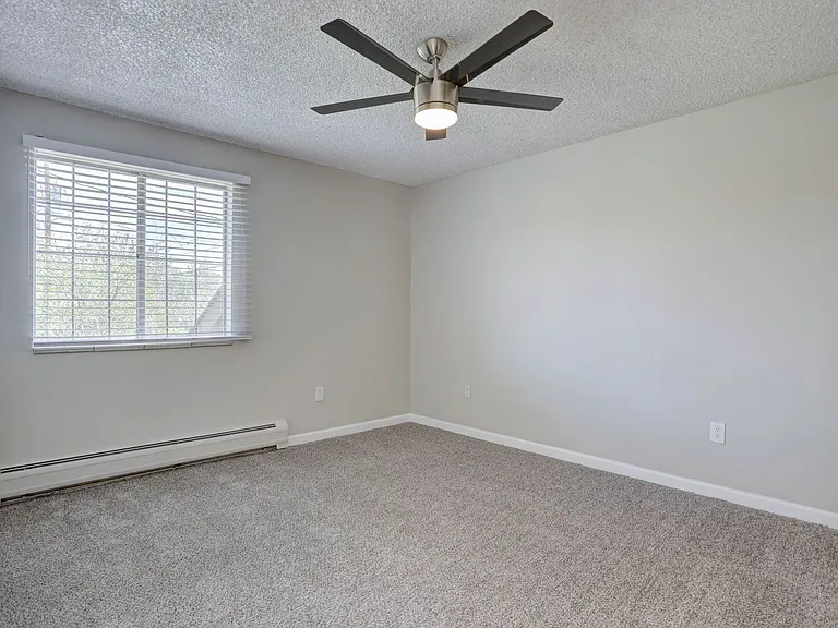 Caravelle Apartments — Photo 36