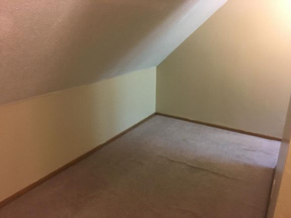 5th image of 367 Blair Ave
