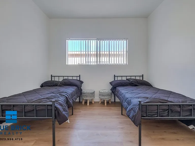 5312 Corteen Pl #16 — Photo 24