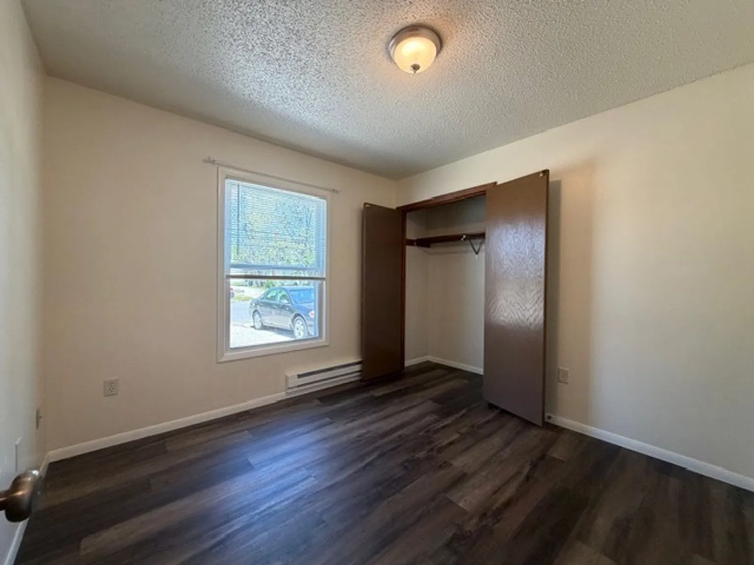 161 E Main St — Photo 2