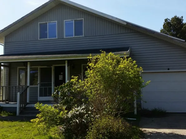 34609 I Pl, Ocean Park, WA 98640