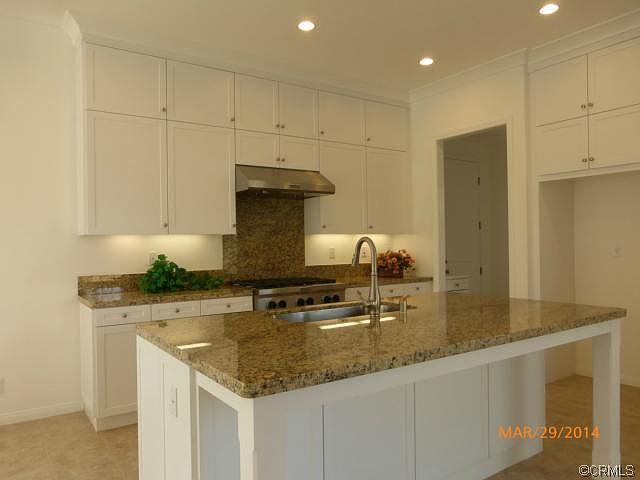 2nd image of 50 Gardenhouse Way