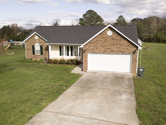 5th image of 130 Fernwood Dr NE