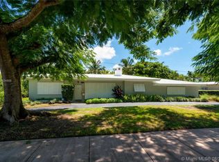 6815 Maynada St, Coral Gables, FL 33146