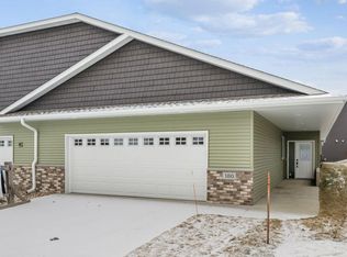 180 Morning Dr, Mayer, MN 55360