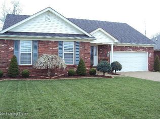 595 Shady Brook Ln, Louisville, KY 40229