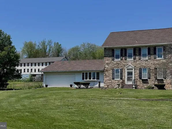 107 Jalappa Rd, Hamburg, PA 19526