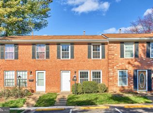 402 E Furman Dr, Sterling, VA 20164