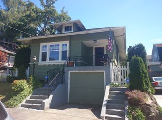 109 Howe St, Seattle, WA 98109