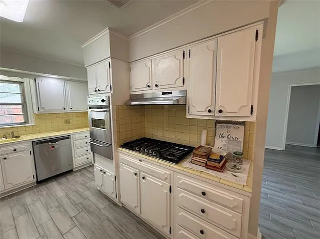 420 E William David Pkwy — Photo 12