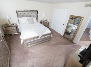 1146 Flynn Rd, Rochester, NY 14612