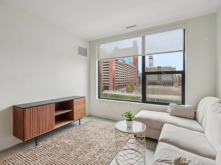 Lafayette West Apartments — Photo 7