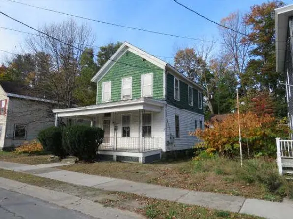 129 N Main St, Dolgeville, NY 13329