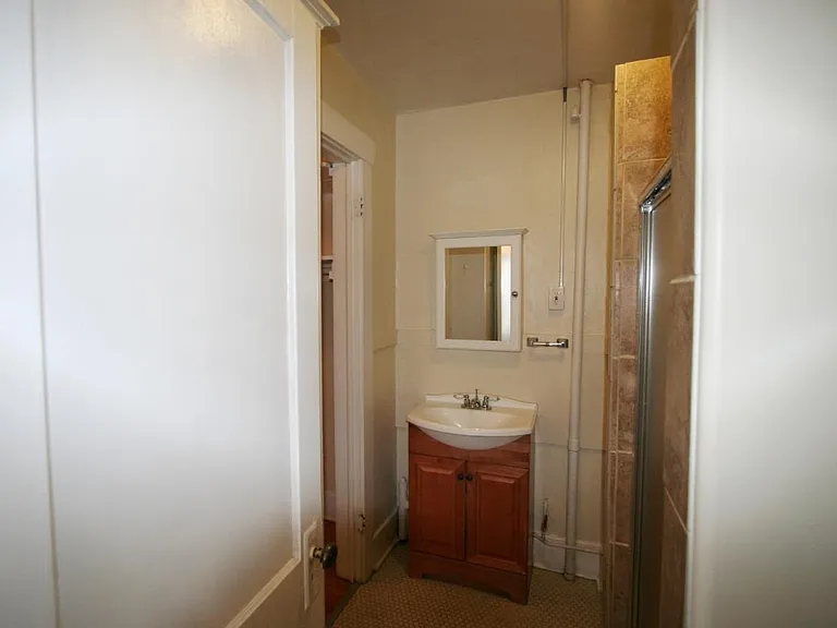 810 E 12th Ave #21 — Photo 6