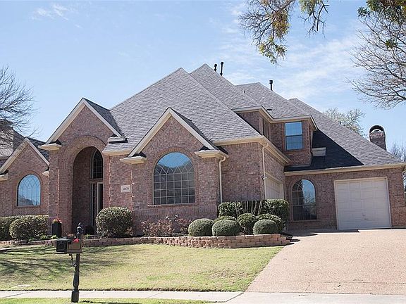 2nd image of 4421 Bent Grass Way