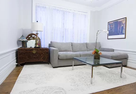 3rd image of 162 W 54th St APT 7E