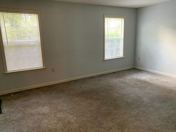 3rd image of 3566 Bristerwood Dr APT 102