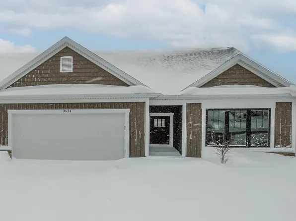 3634 Katherine Ln #3, Saint Joseph, MI 49085