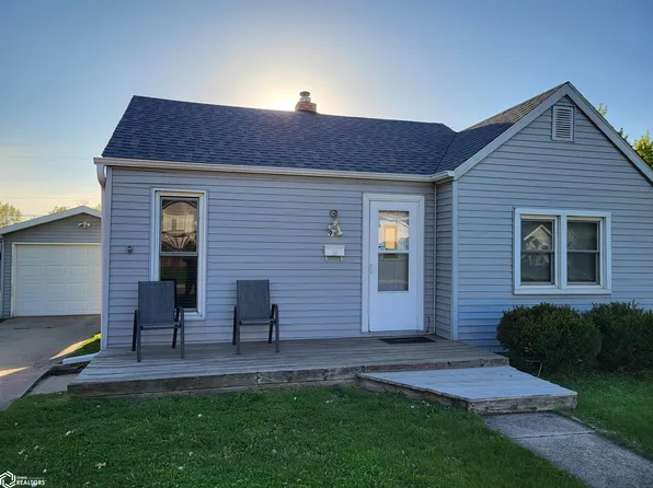 913 S 7th Ave, Marshalltown, IA 50158