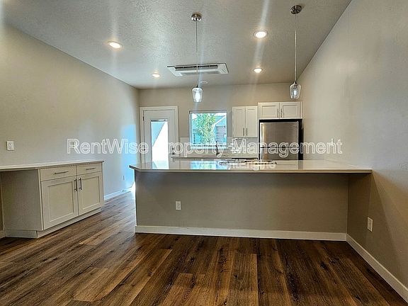 3rd image of 3541 N Waterhouse Ln