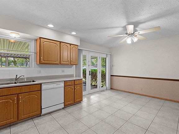 5th image of 10208 Jubil Dr