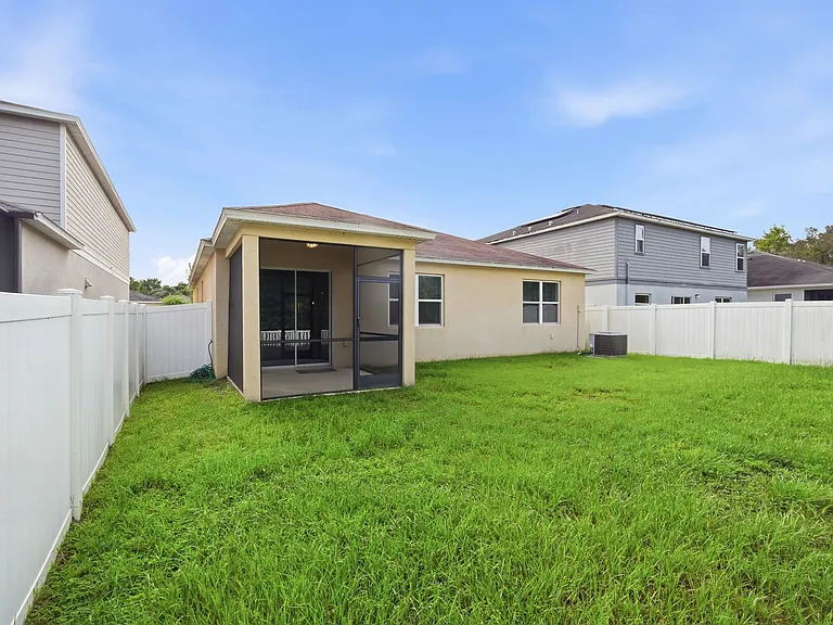 9108 Freedom Hill Dr — Photo 26