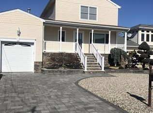 23 Drake Way, Toms River, NJ