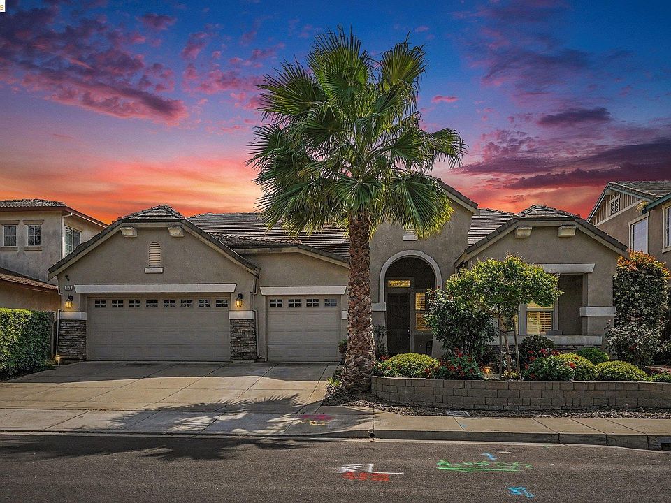 1st image of 161 Monet Dr