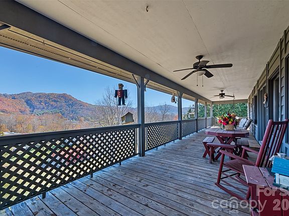 3rd image of 443 Cedarwood Dr