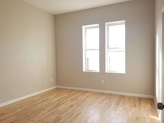 Rented by Paragon Real Estate Corporation | media 6