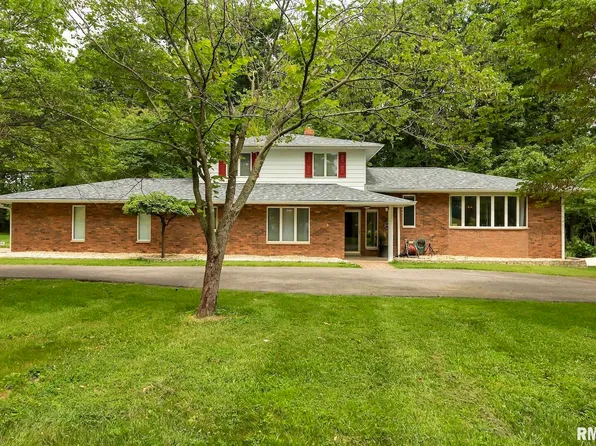 5725 Market Rd, Marion, IL 62959