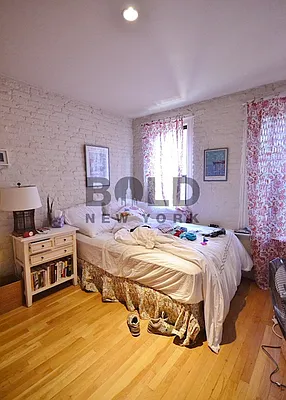 Rented by Bold New York | media 14