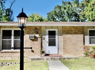 717 Locust St, Festus, MO 63028