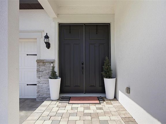 5th image of 13816 Sharp Hawk Dr