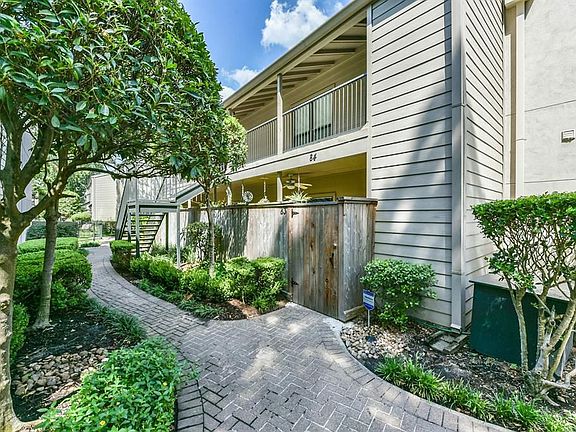 2nd image of 1100 Augusta Dr APT 84