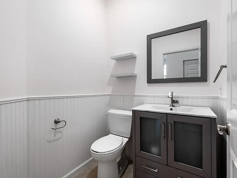 23390 Torre Cir — Photo 12