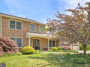 21734 Rolling Woods Pl, Sterling, VA 20164