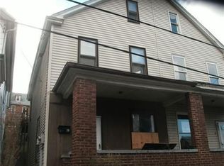 20 Earl St, Duquesne, PA 15110