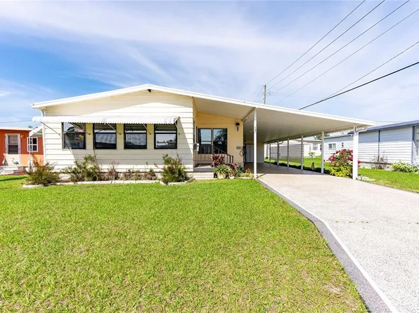 5301 Vera St, Zephyrhills, FL 33542