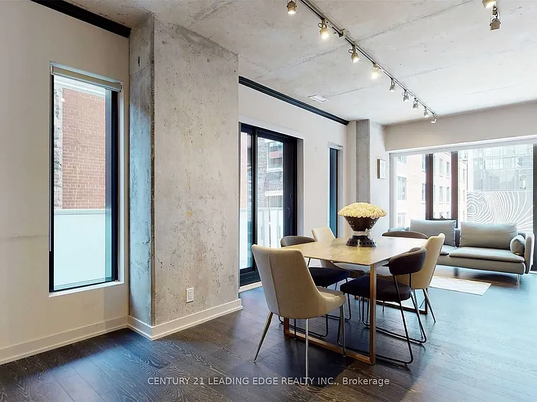 11 Charlotte St #308 — Photo 18