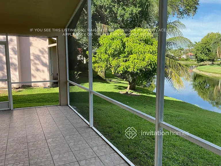 4872 NW 103rd Dr — Photo 14