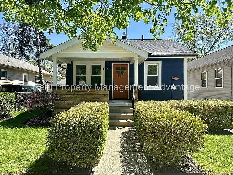 2128 Romeo St — Photo 1