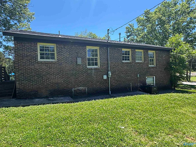 2601 Blue Spring Rd NW — Photo 14