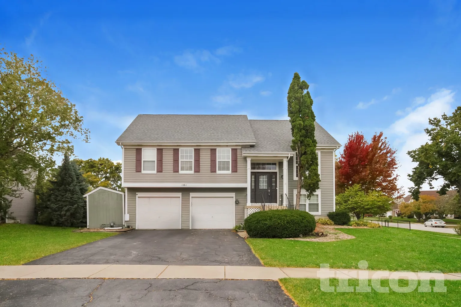 101 Stillwater Ct photo 1