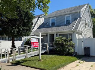 9327 215th Pl, Queens Village, NY 11428