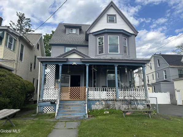 1061 Madison Avenue, Albany, NY 12208